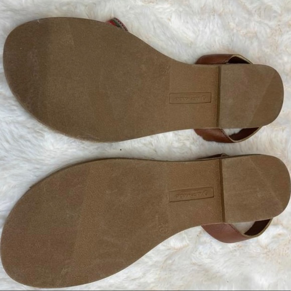 Airwalks - Picture 2 of 3